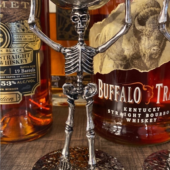 COPY - Set of 2 skeleton wine glasses - Picture 5 of 8